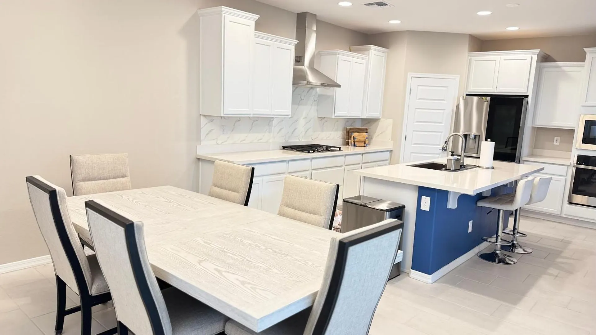 Friendly Host Near Loop 202 With Mountain Views Apartment Phoenix